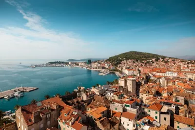 Pogled z višine na državo Split-Dalmacija