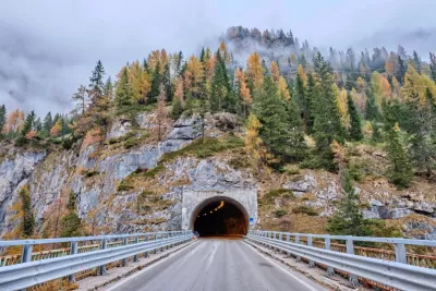 Road passing through tunnel